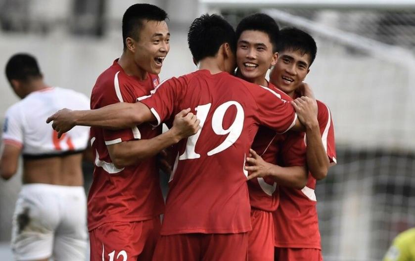18强赛乱了：16分未出线+2分未出局！国足剩4场：抢9分直通世界杯(图3)