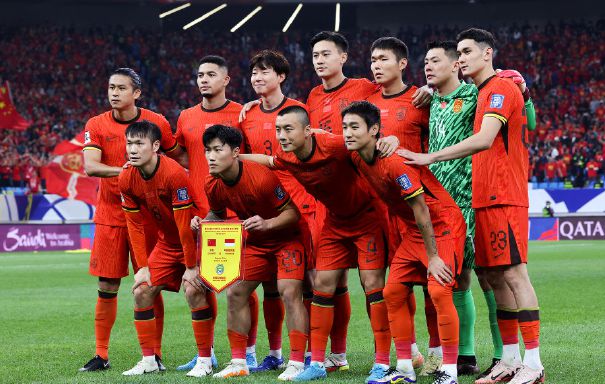 18强赛乱了：16分未出线+2分未出局！国足剩4场：抢9分直通世界杯(图6)
