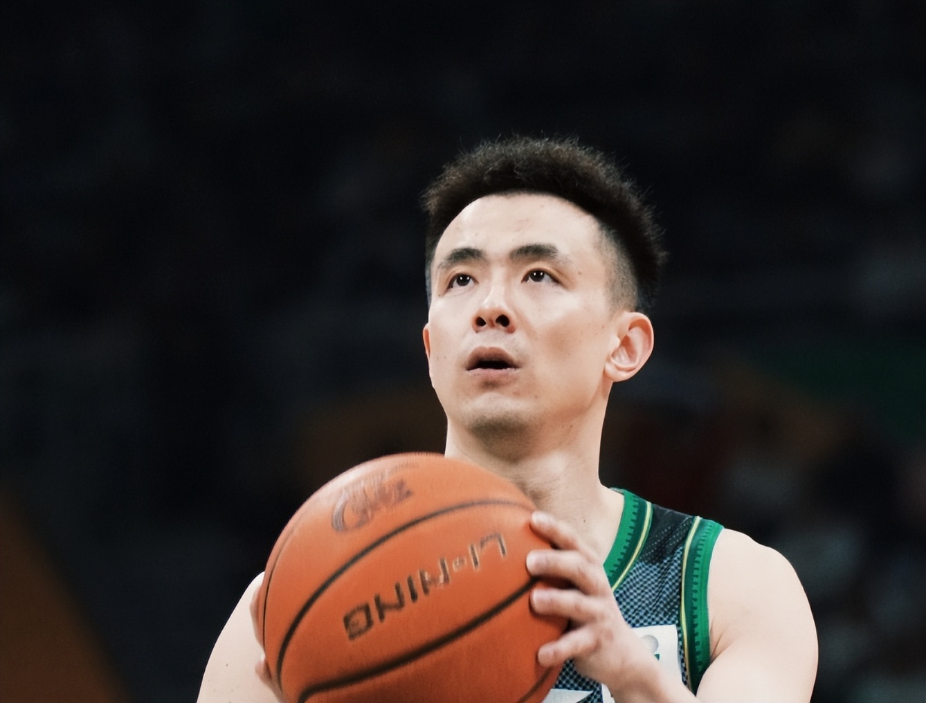 乱套了！CBA积分榜：辽宁男篮逆转升第3，山东男篮下跌，上海遗憾(图2)