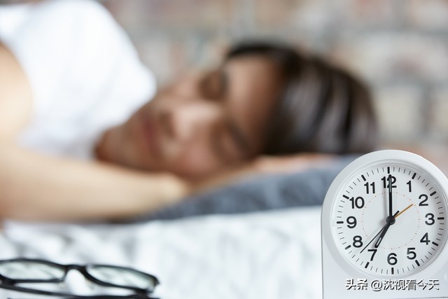 “睡得越早，死得越早”？每天睡多久有益长寿？答案不是8小时(图9)
