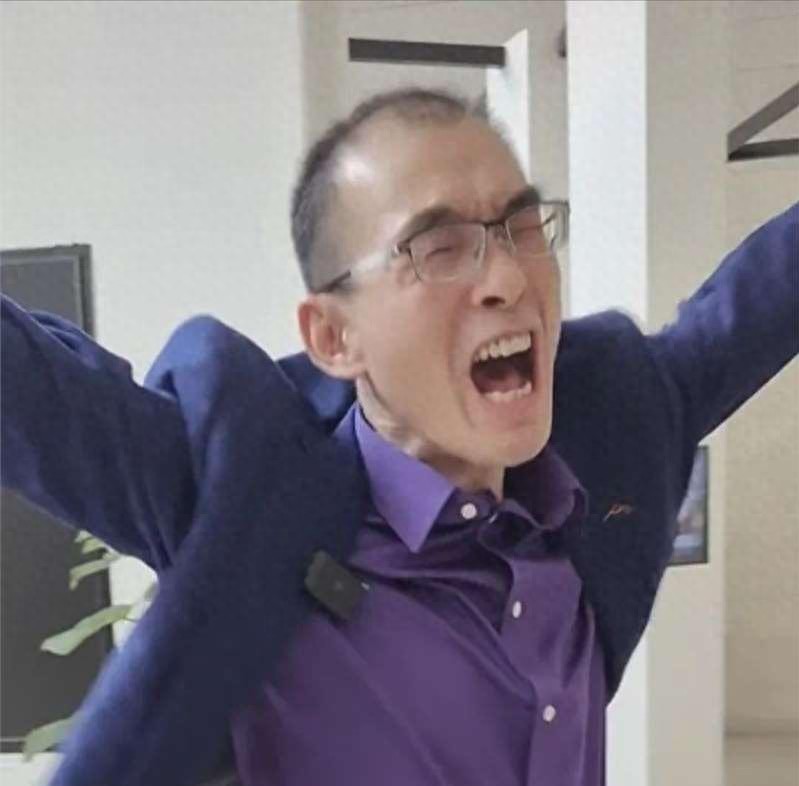 失算了！谢爸离婚时间线曝光，另一儿子照片被扒，谢浩男口碑翻车(图3)