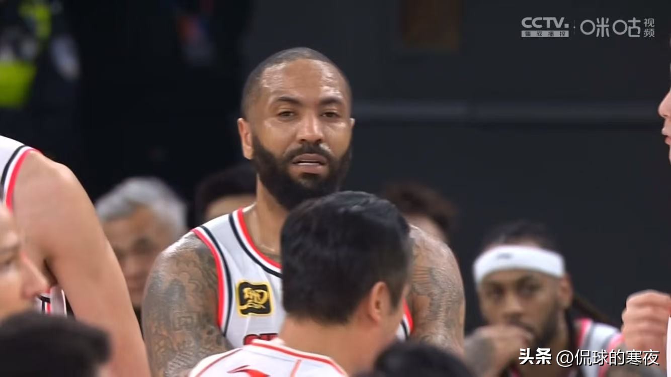 广东103-104上海！赛后却传来4个好消息1个坏消息 杜锋连续发怒！(图4)