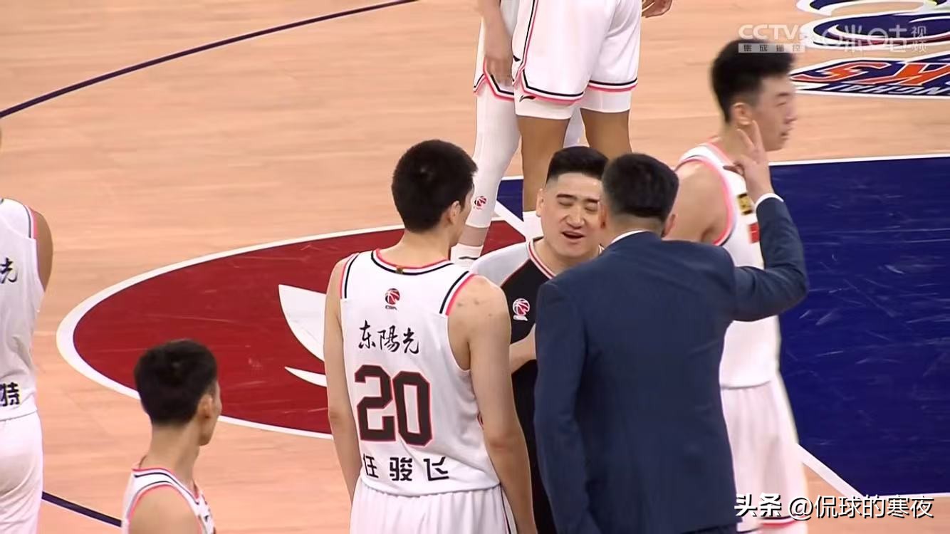 广东103-104上海！赛后却传来4个好消息1个坏消息 杜锋连续发怒！(图6)